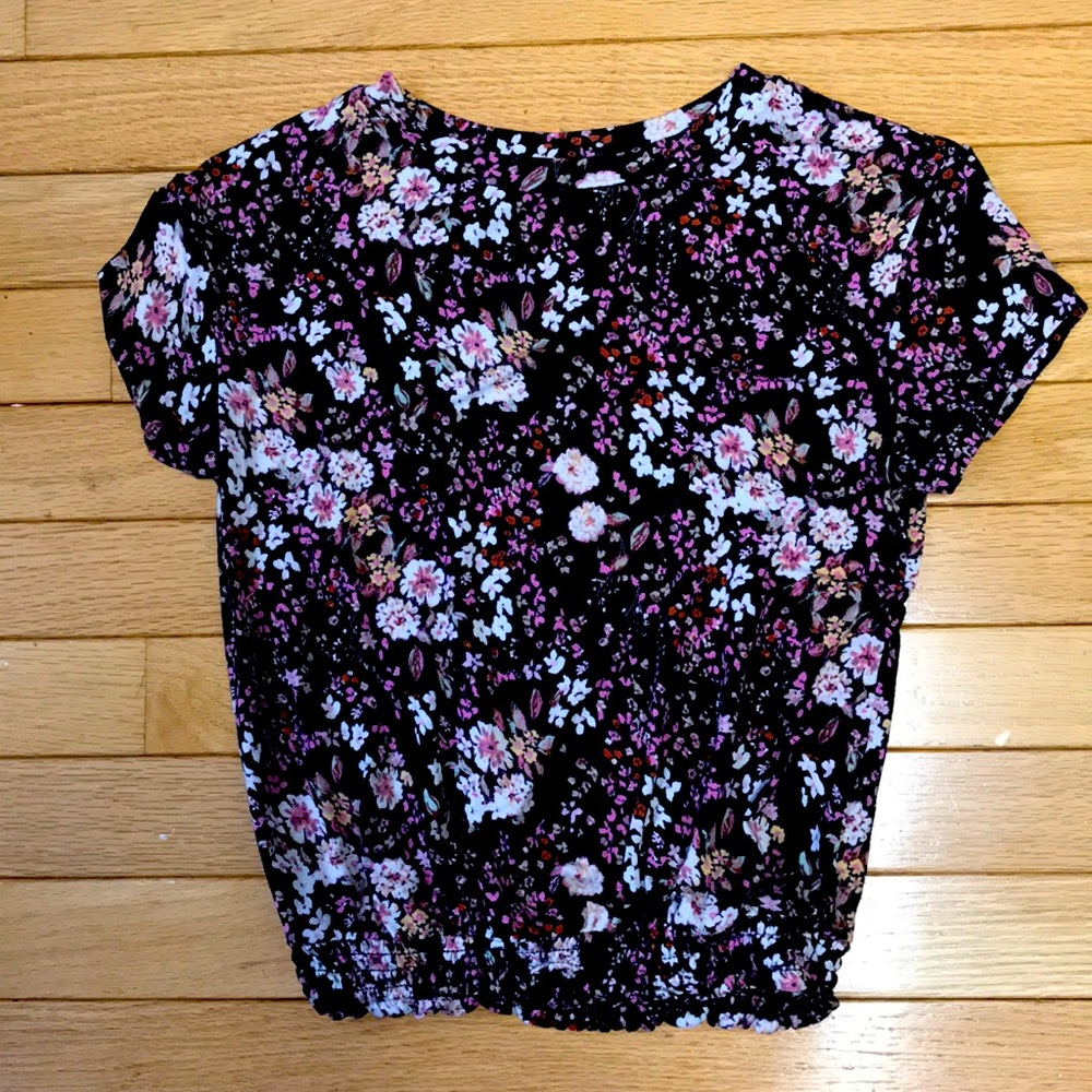 Soft cropped t shirt
